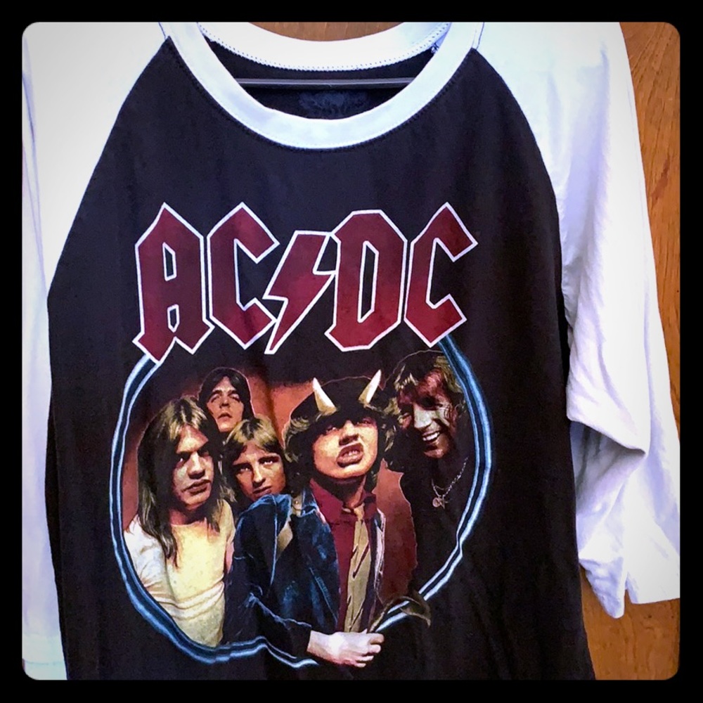 Vintage AC/DC 3/4 sleeve